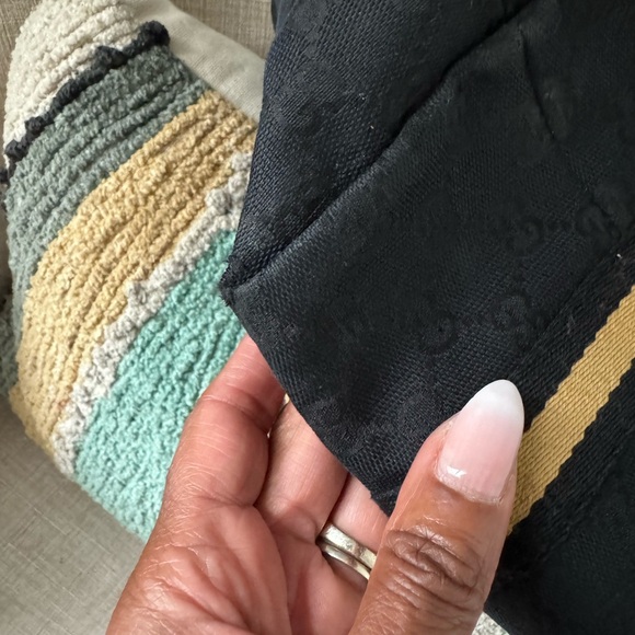 Gucci shoulder tote bag with charms 💯 authentic - Picture 15 of 15